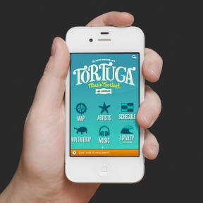 TOrtugaApp-iphone4-hand-v1-688x688